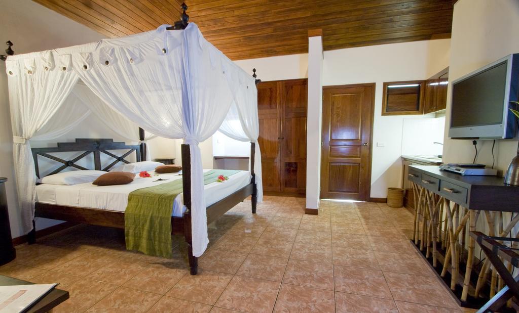 Sunset Bungalows Resort, Vanuatu Port Vila Exterior foto