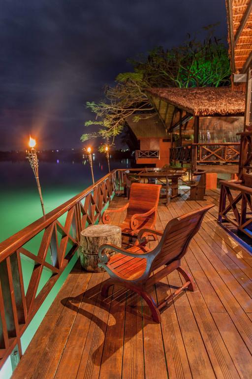Sunset Bungalows Resort, Vanuatu Port Vila Exterior foto