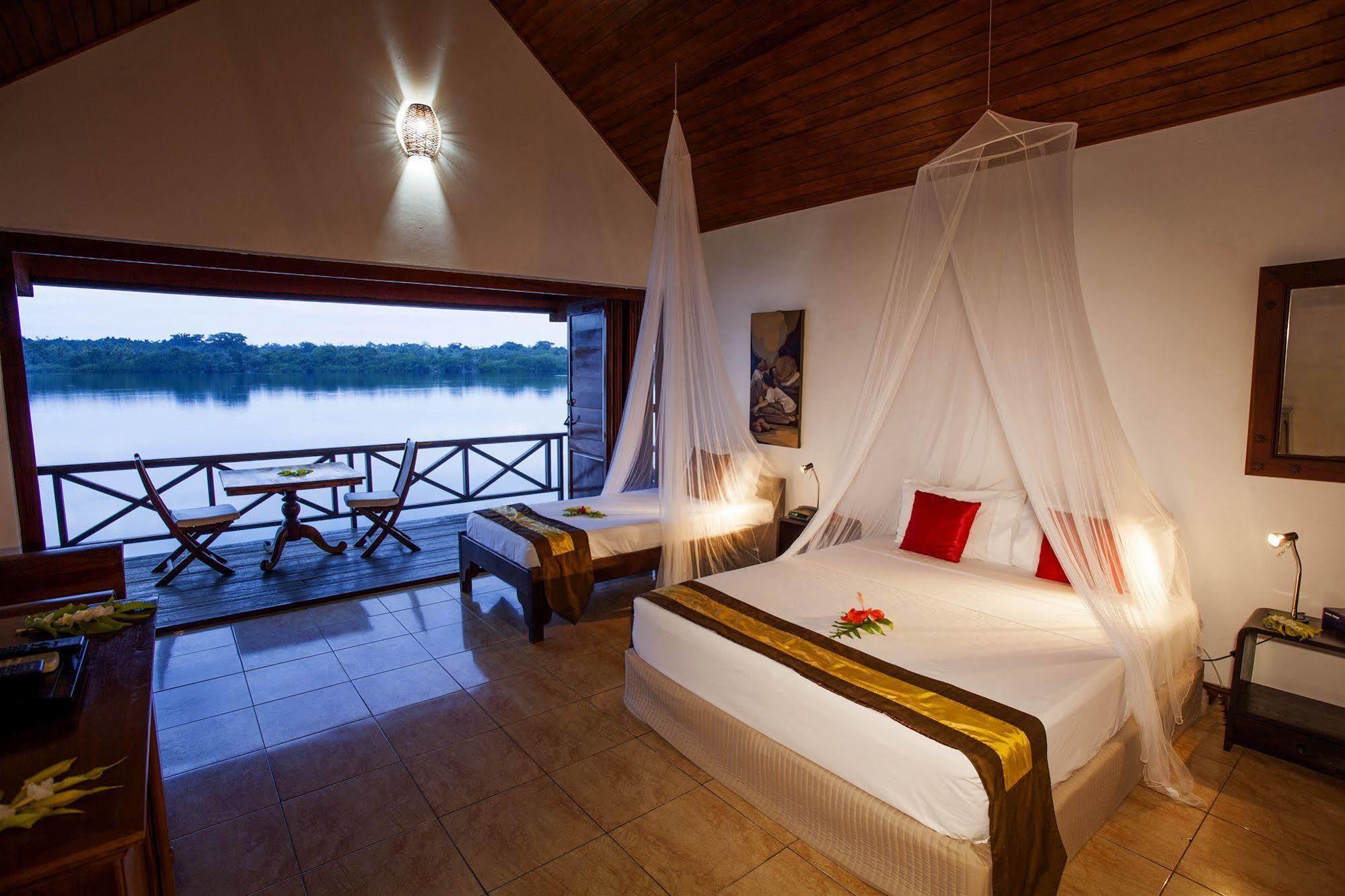 Sunset Bungalows Resort, Vanuatu Port Vila Exterior foto